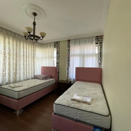 Appartement Deniz Manzarali Esyali Kiralik 3+1